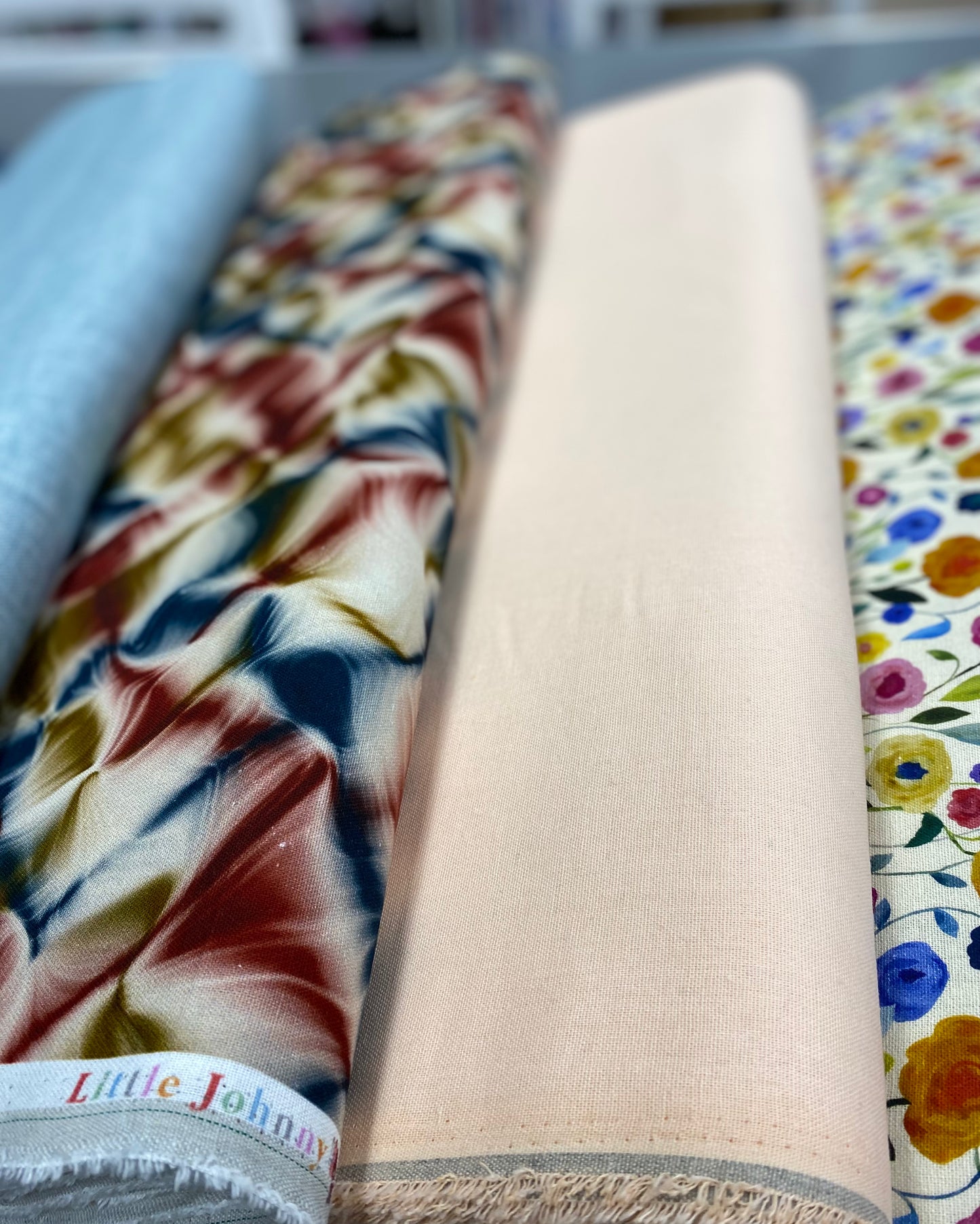 Linen-Mix Liquid Design (sold per metre)